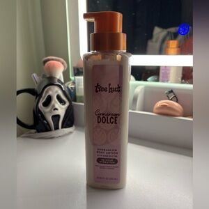 tree hut cinnamon dolce lotion